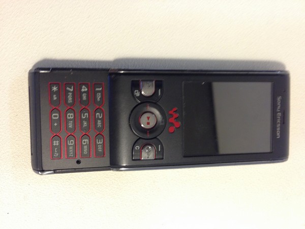 Sony Ericsson W595.jpg