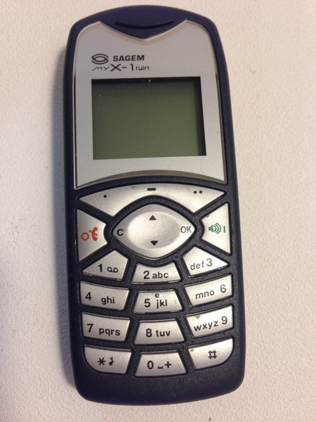 Sagem my4X 1 w.jpg